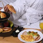 Zen Suites Hotel Massira